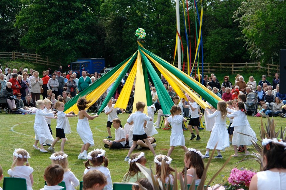 maypole dance origin